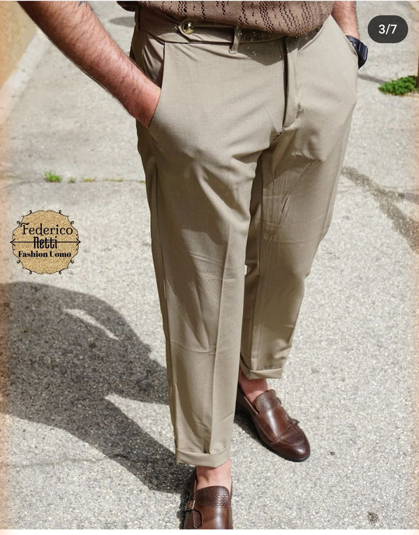 Pantalone con bottone mod. sartoriale